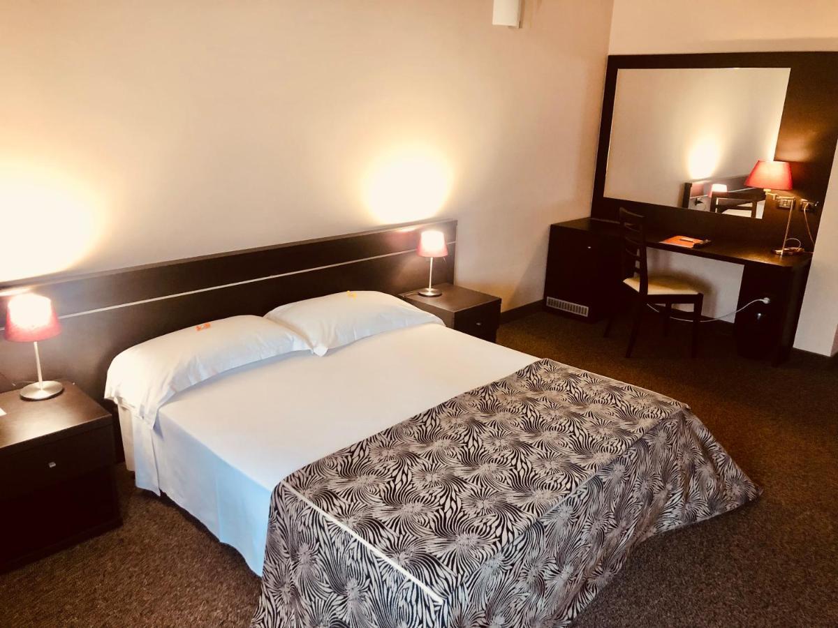 Hotel Malpensa Aereoporto 4*