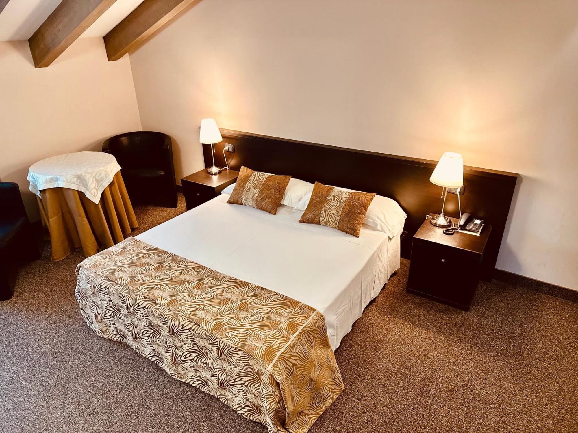 Hotel Malpensa Aereoporto 4*